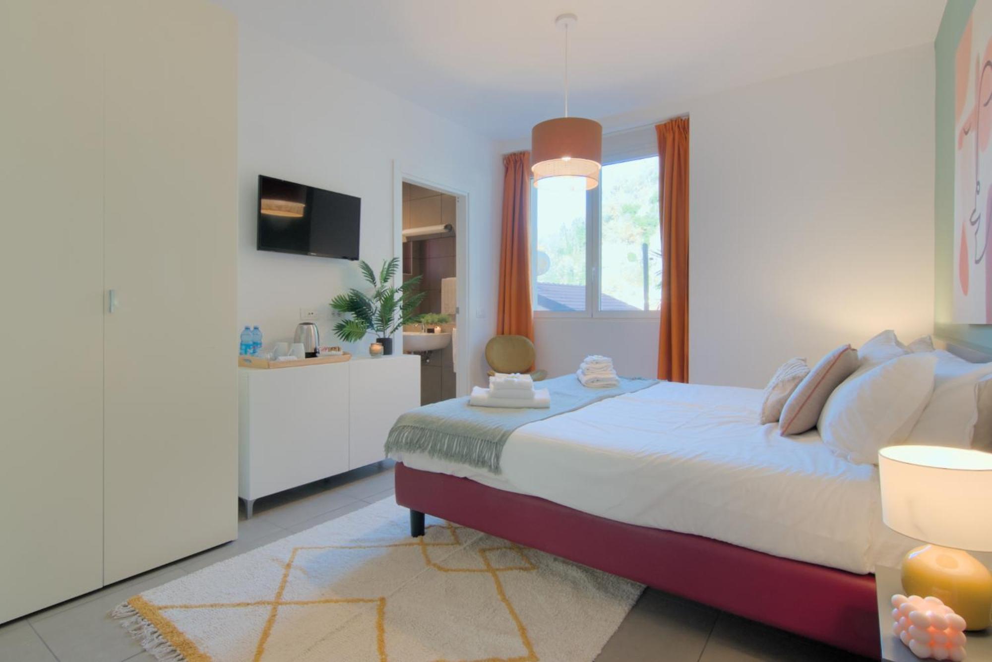 Apartamento Standard de 3 Quartos
